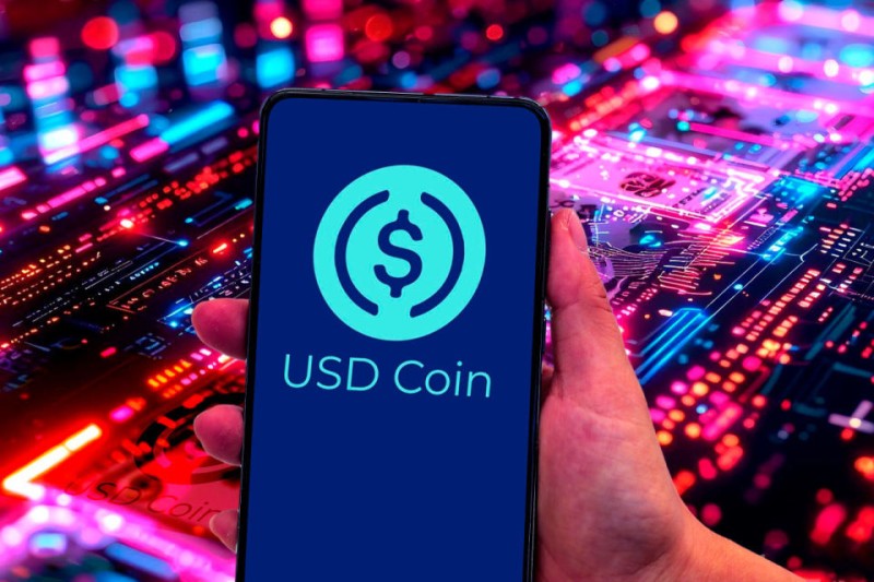 稳定币第一股来了,加密世界与现实世界再融合